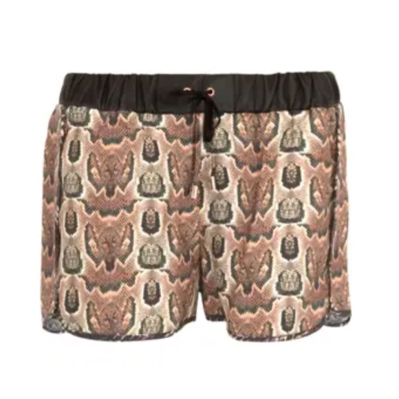 Animale Snakeskin Print Shorts M - Picture 3 of 9